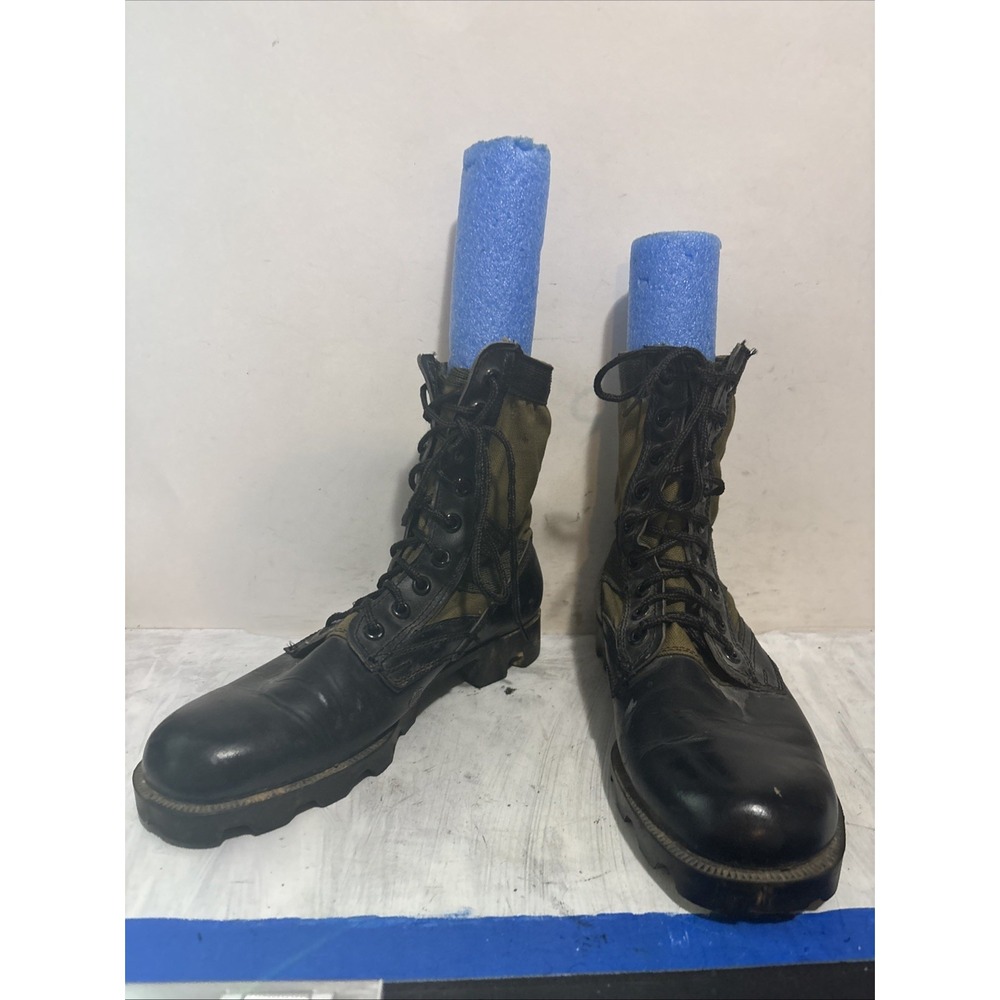 Vintage Vietnam War US ARMY Jungle Combat Boots Size 9R 1960's Green